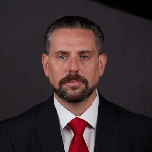 Ryan Gesten Headshot